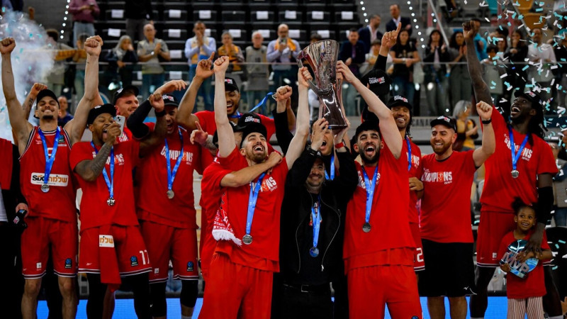 Ituda trenētā Telavivas "Hapoel" uzvar arī Kanārijās un triumfē ULEB Eirokausā