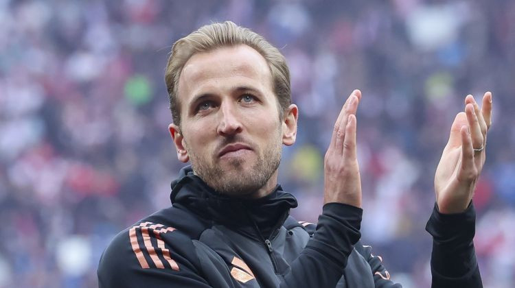 Vācijas smagsvars Minhenes "Bayern" oficiāli atgriežas Bundeslīgas tronī