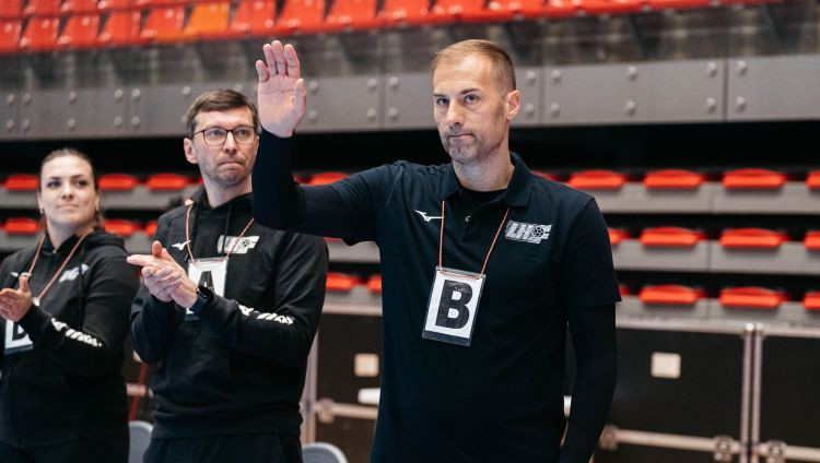 Brāļu duelis un vēl vienas atvadas: Latvijas handbola izlase uzņems Serbiju