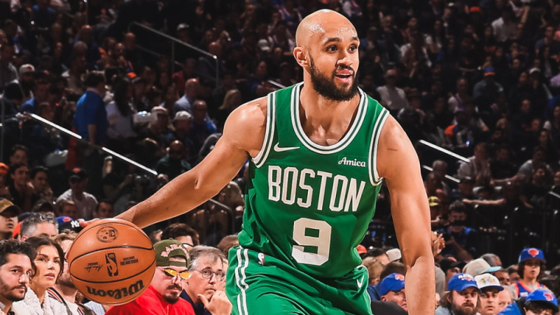 "Celtics" Ņujorkā gāzes pedāli neatlaiž, Porziņģis bloķē trīs metienus