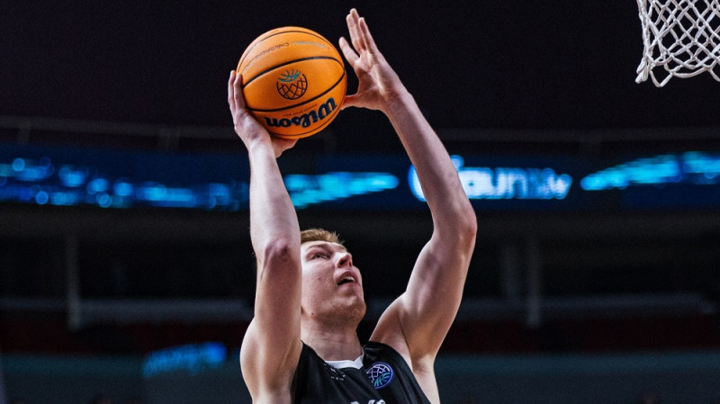 VEF centrs Pinnis pievienosies igauņu supertalantam un pārcelsies uz NCAA