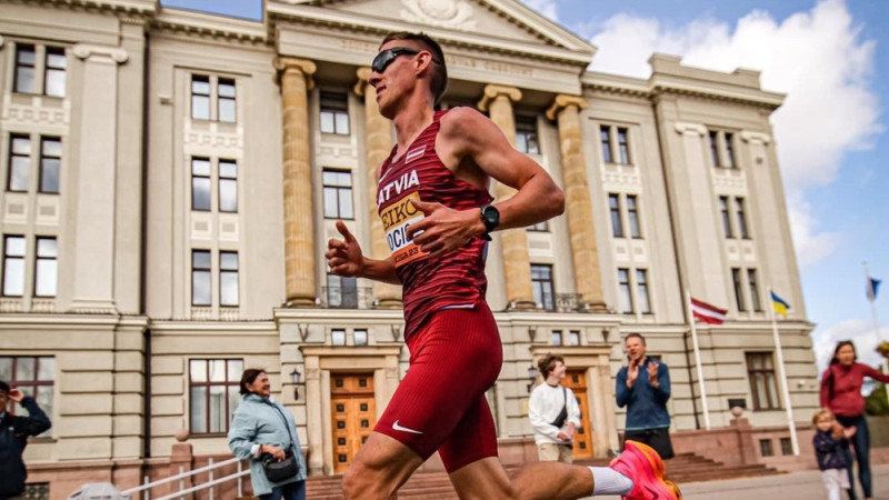 Jocis Rīgas maratonā uzstāda jaunu Latvijas rekordu un kļūst par valsts čempionu