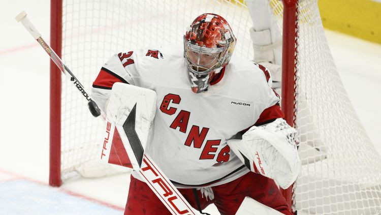 Balinska pārstāvētā Florida pret Stenlija kausa labāko vārtsargu sāks konferences finālu