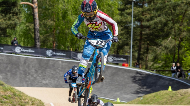 Arī "Riga Cup" UCI C1 kategorijas BMX sacensībās elitē uzvar Pētersone un Sardaks
