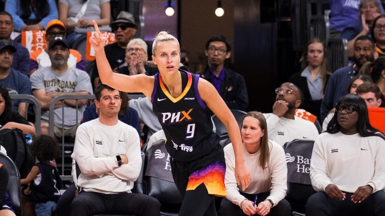 Laksai pirmais starta piecinieks, ''Mercury'' bez līderēm galotnē zaudē Minesotai