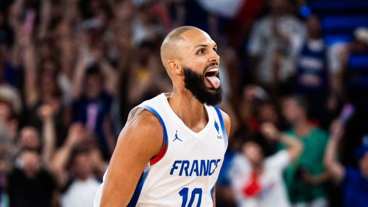 Pie zelta joprojām netikušais Furnjē vēl nav izlēmis par dalību "EuroBasket 2025"
