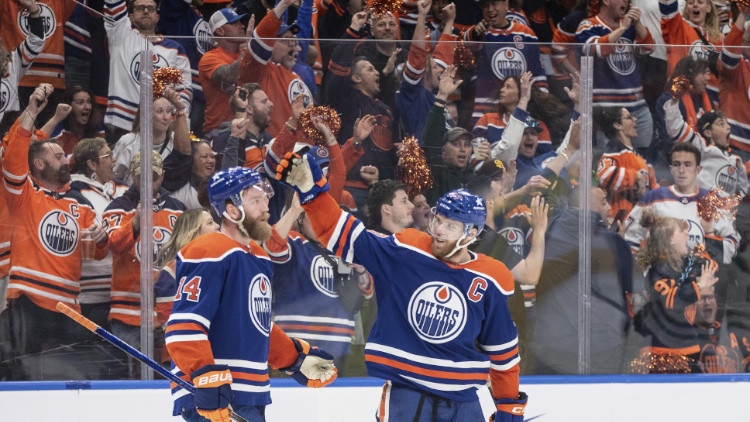 Apgāzis visas prognozes: Ekholms gatavs atgriezties Edmontonas "Oilers" sastāvā