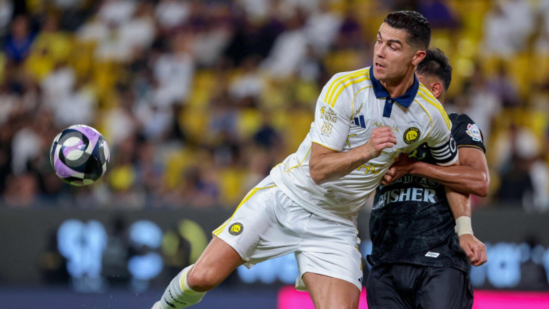 Ronaldu tomēr paliks "Al-Nassr", sāncense gatava dot naudas maisus par Fernandešu