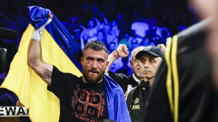 Izcilais amatieris un titulētais profesionālis Lomačenko noslēdz spožo boksera karjeru