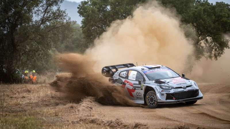 Ožjē līderis pēc Sardīnijas WRC rallija pirmās dienas