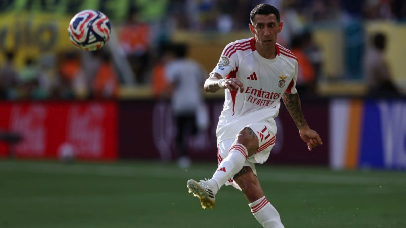 ″Benfica″ un ″Boca Juniors″ sadala punktus pavērsieniem bagātā cīņā
