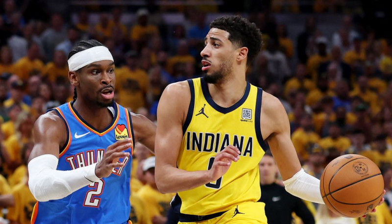 Halibērtons spēlē ar nopietnu traumu, "Pacers" nokārto finālsērijas septīto spēli