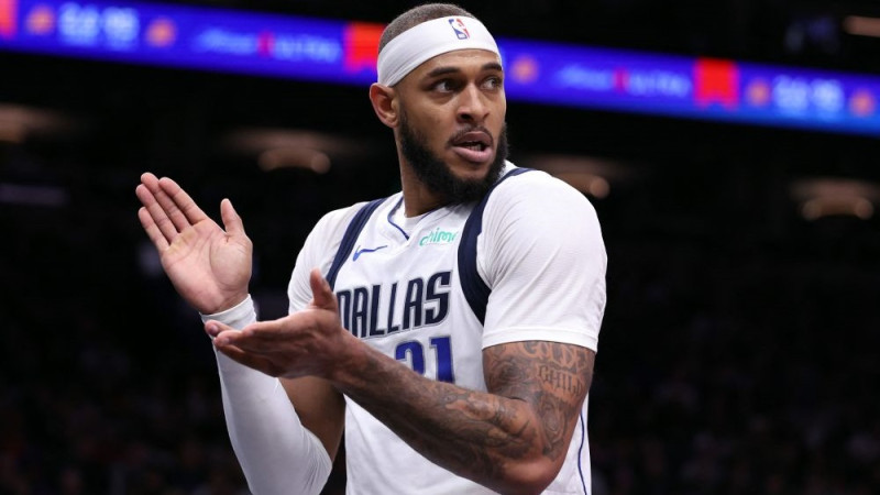"Mavericks" un Gafords vienojušies par jaunu līgumu