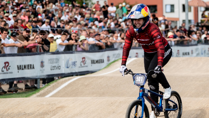 Valmierā par Eiropas čempioniem BMX kļūst latvieši Stūriška un Apels