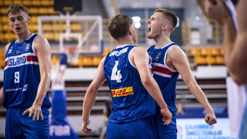 Lietuvas U20 basketbolisti otrajā puslaikā izsēj +13 un zaudē čehiem, islandieši un poļi pārsteidz