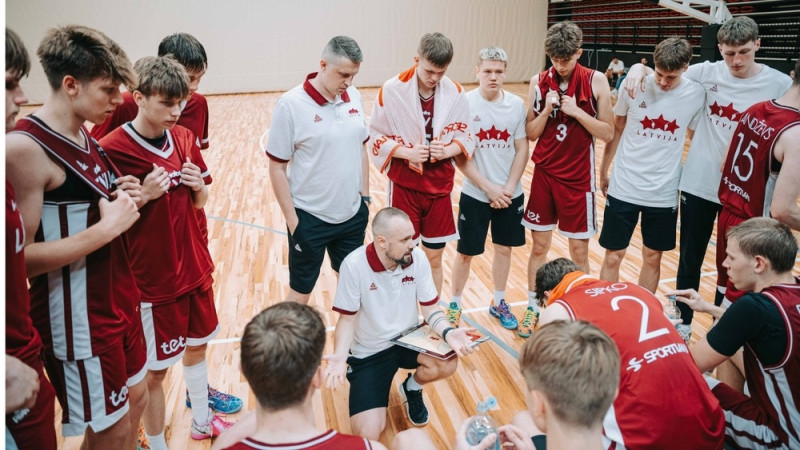 Ar Valdi Valteru un Spānijas klubu spīdekļiem ierindā: Razumovskis nosauc U18 izlases sastāvu EČ