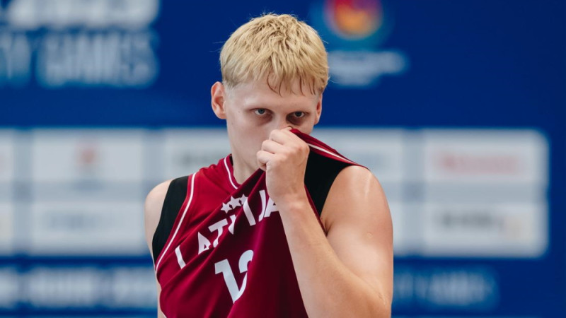 VEF spēka uzbrucējam Aleksandrovam 21+12, Latvijas studenti izgāž galotni pret rumāņiem