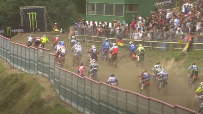 Video: Eiropas motokrosa čempionātā dubļos cīnās arī latviešu sportisti