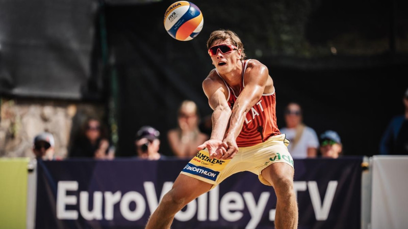 Trīs Latvijas pludmales volejbola dueti ar uzvarām sāk "Futures" turnīru Turcijā