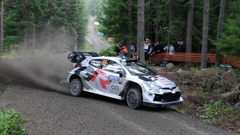 Rovanpera Somijas rallijā uzvarējis ar lielāko vidējo ātrumu WRC vēsturē
