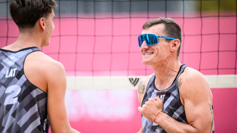 PČ ievadā Pļaviņš un Fokerots uzveic amerikāņus