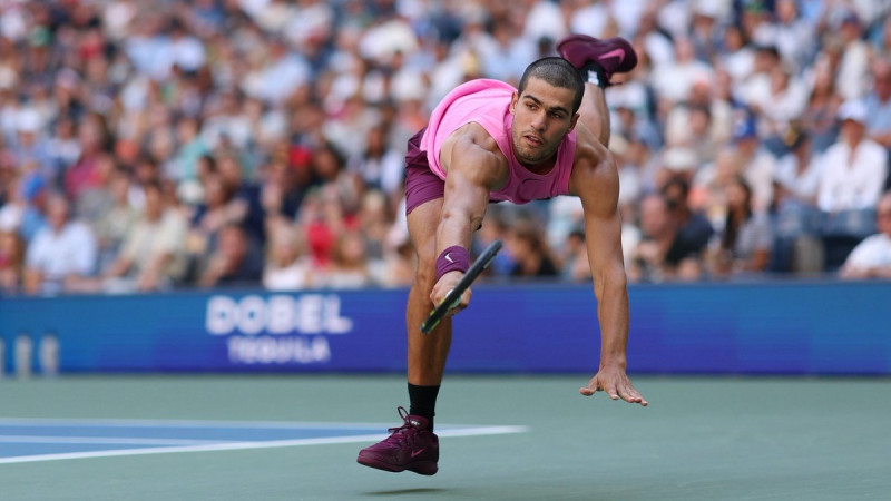 Alkarass, Frics un Džokovičs sasniedz "US Open" 1/4 finālu