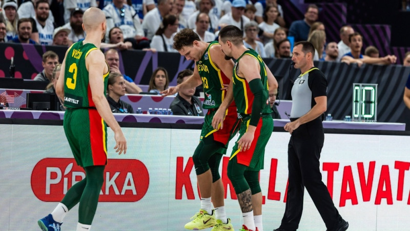 Lielo basketbola svētku ēnas puse – spēlētāju traumas, to cēloņi un potenciālie risinājumi
