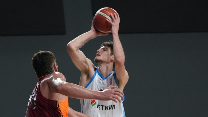 Blumbergam double-double, ''Petkim Spor'' dominē ceturtajā ceturksnī pret ACB klubu