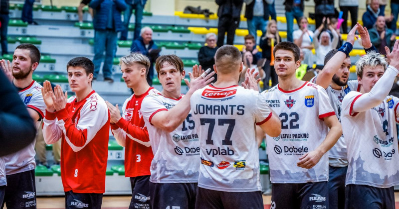 Kausa izcīņas spēlē "Tenax Dobele" sakauj "Ogri"