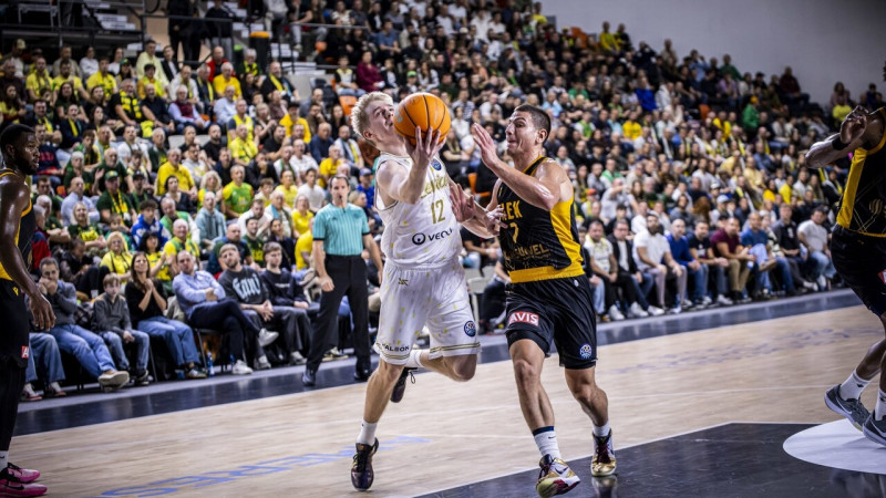 Atēnu AEK galotnē neļauj Levicei vēl vairāk sarežģīt VEF izredzes