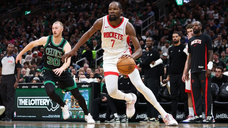 ″Rockets″ viesos saplosa ″Celtics″, Jannis atgriežas ar zaudējumu