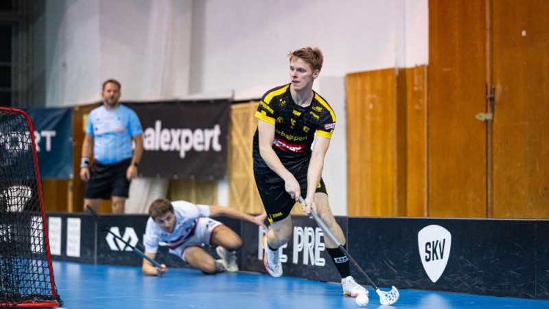 Pie panākumiem tiek abas latviešu pārstāvētās komandas Čehijā