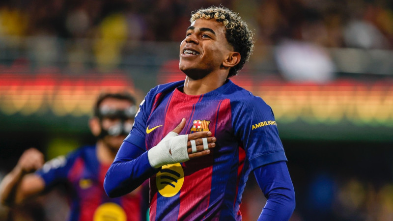 Uzbrukuma zvaigznes Rafinja un Jamals sagādā "Barcelona" vēl vienu uzvaru