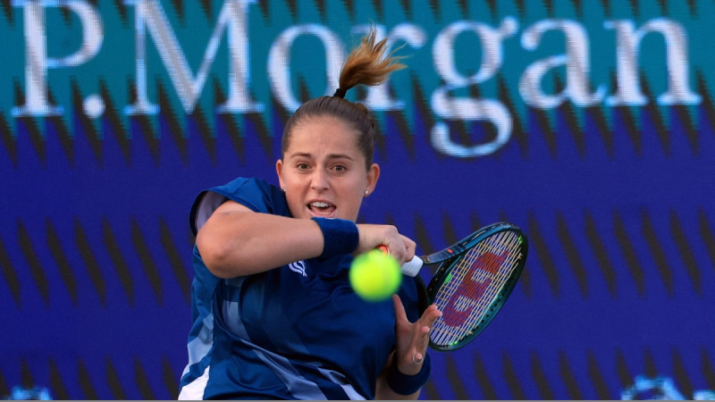 Ostapenko zaudējums "mājas" turnīra pirmajā spēlē