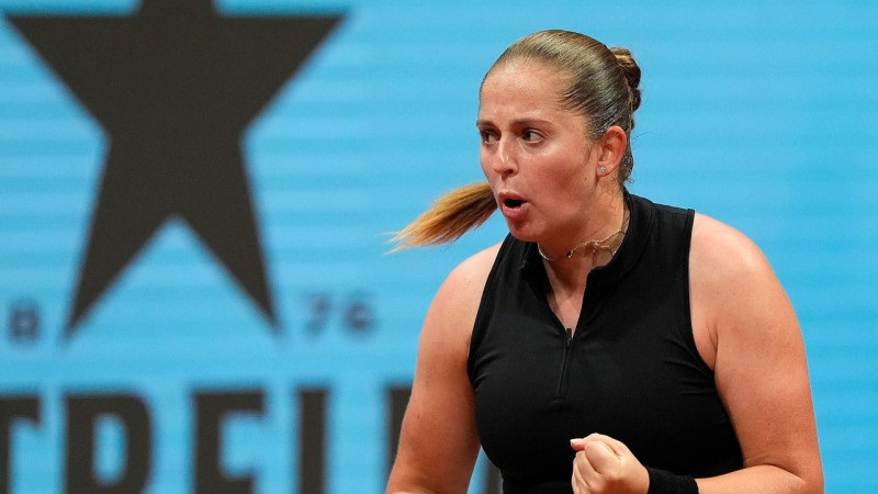 Ostapenko četru vietu kāpums WTA rangā, Semeņistaja 112.